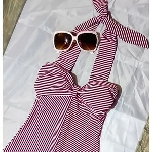 Unique Vintage retro 60's style halter swim suit